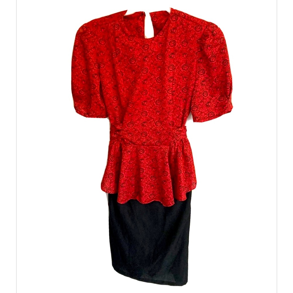 Vintage peplum red and black floral dress size SMALL - Picture 1 of 8